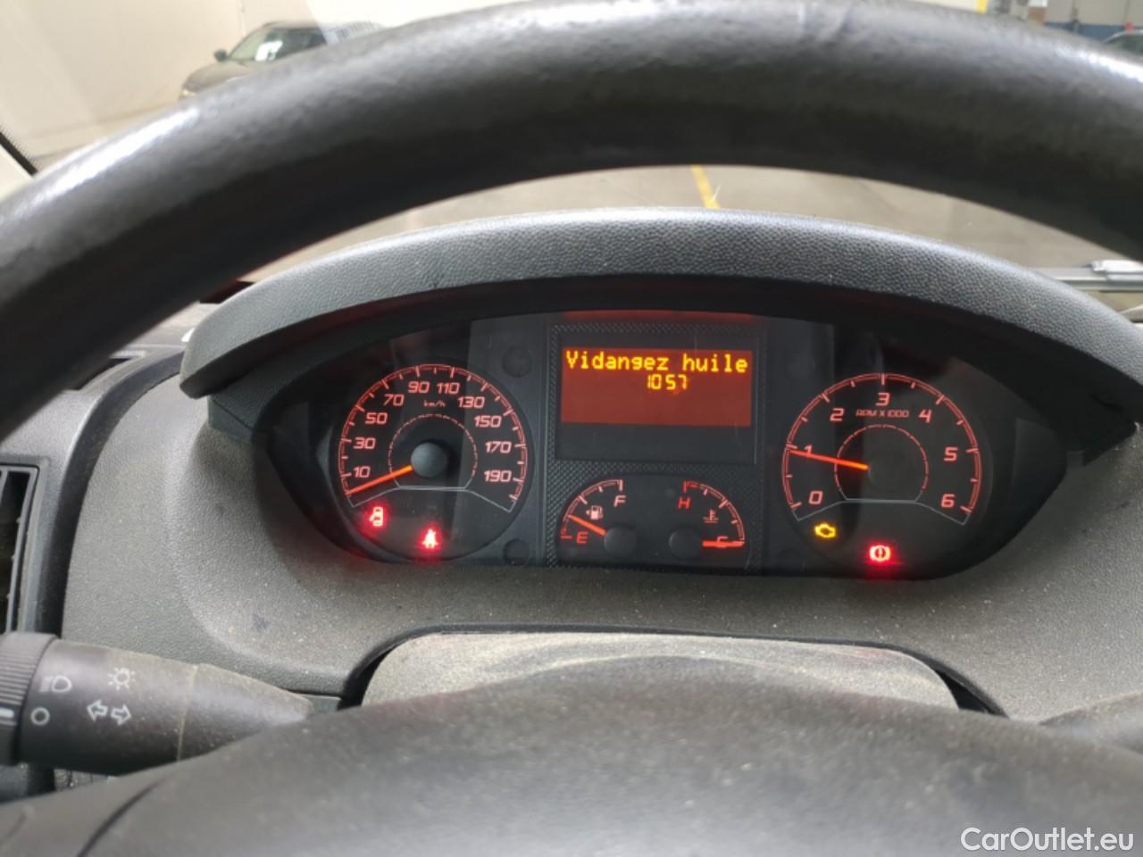  Citroen  Jumper  Fourgon Grand Volume 30 L2H2 Club BlueHDi 140 Start&Stop BlueHDi 140CV BVM6 E6dT #2