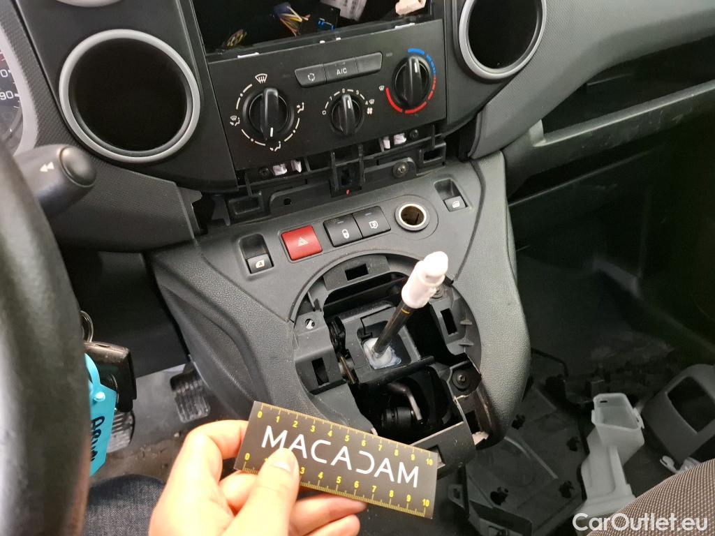  Citroen  Berlingo  Fourgon Club L1 (Court) 1.6 BlueHDi 75CV BVM5 E6 #41