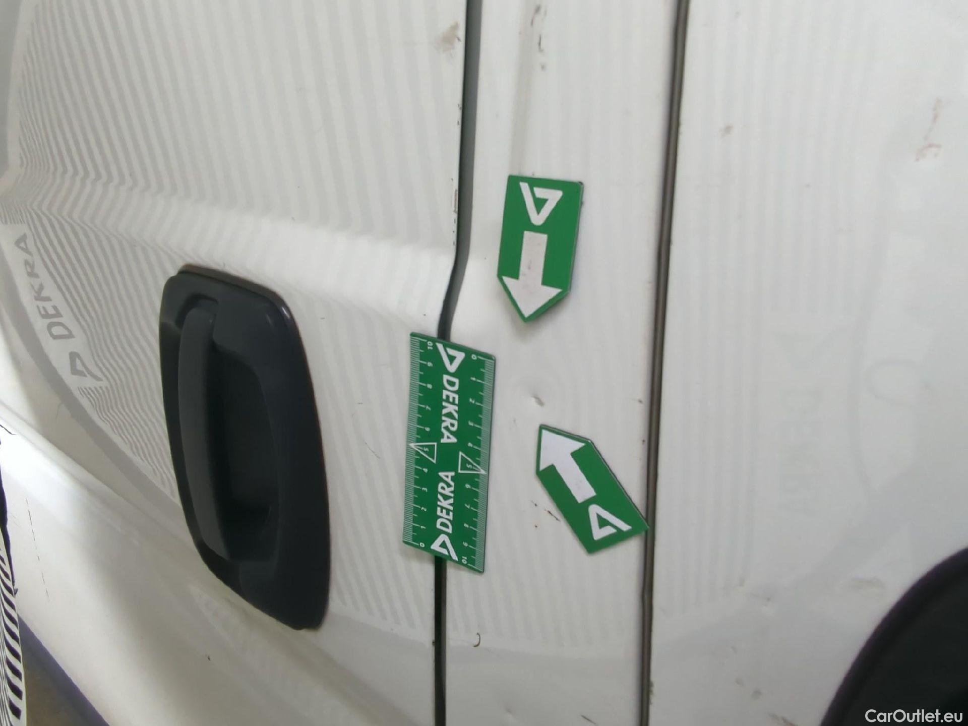  Citroen  Jumper  Fourgon Grand Volume 30 L2H2 Club BlueHDi 140 Start&Stop BlueHDi 140CV BVM6 E6dT #19