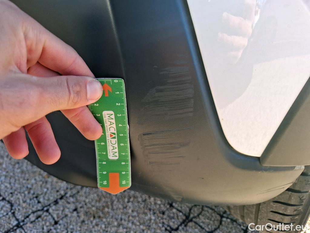  Citroen  C3  Société Feel 1.5 BlueHDI 100CV BVM5 E6dT #4