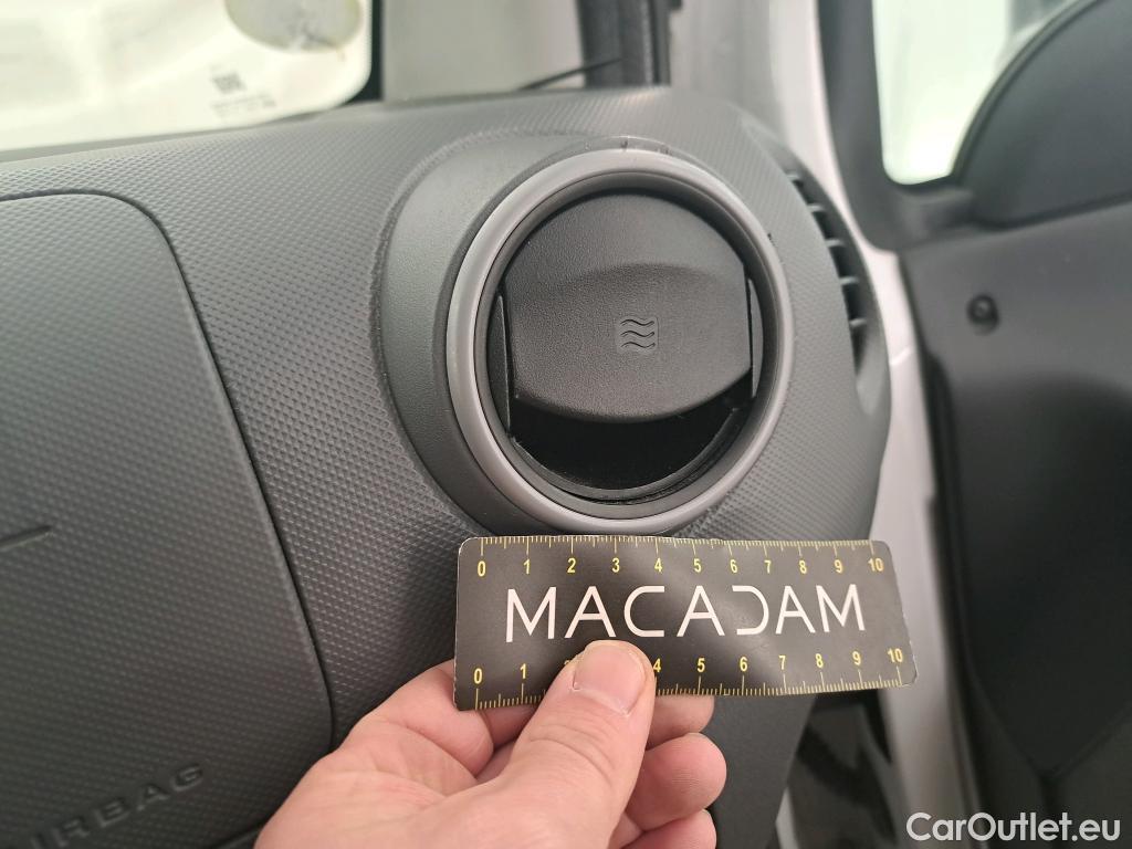  Citroen  Berlingo  Fourgon Club L1 (Court) 1.6 BlueHDi 100CV BVM5 E6 #12