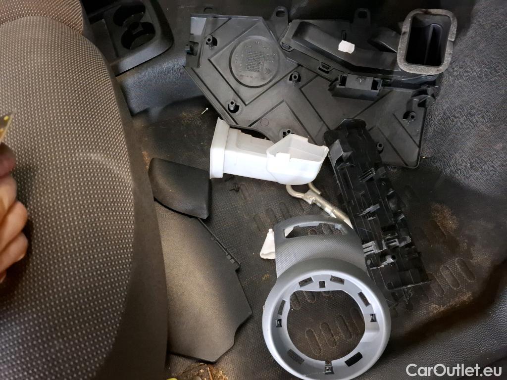  Citroen  Berlingo  Fourgon Club L1 (Court) 1.6 BlueHDi 75CV BVM5 E6 #61