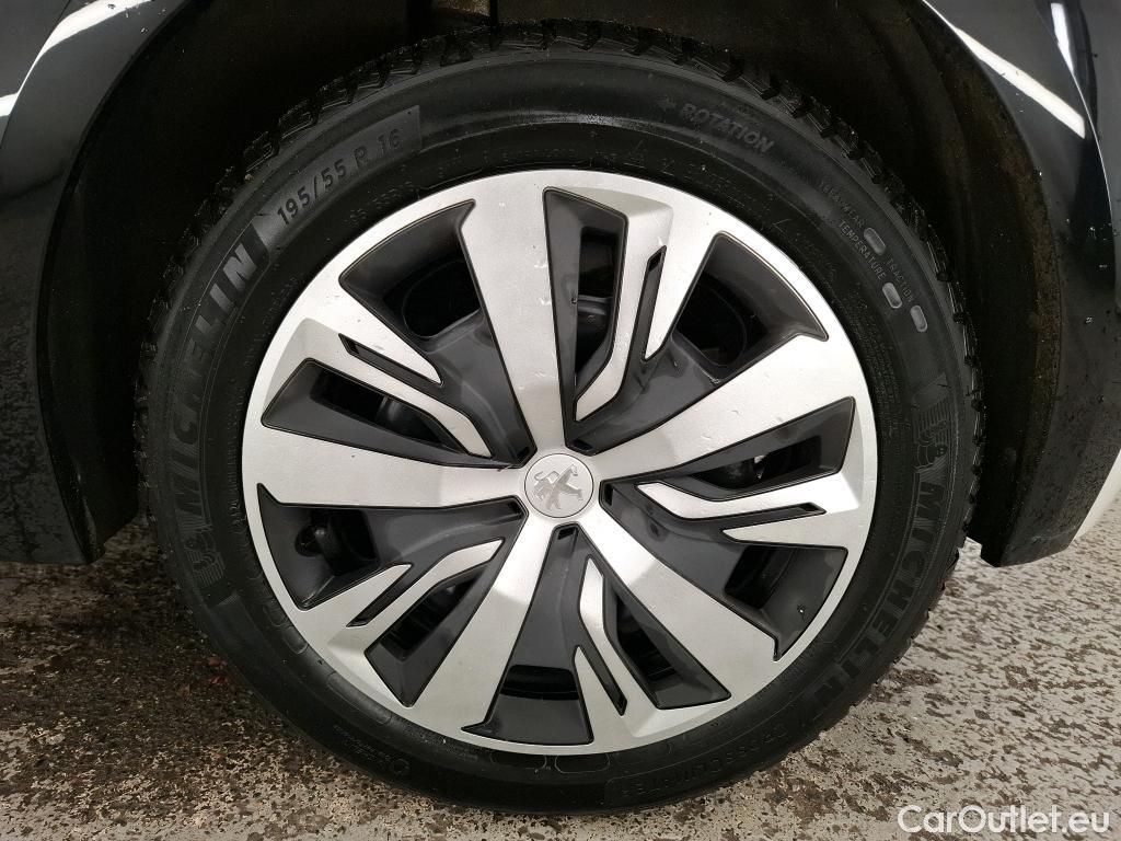  Peugeot  208  (e-) Active Business R 50kWh BVA / TRANSFO VP VF #42