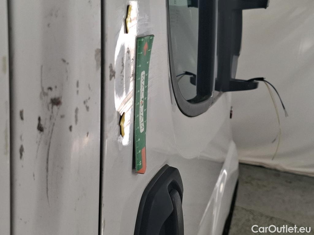  Fiat  Ducato FIAT  2014 4P Fourgon tôlé 3.0 M H2 2.3 Multijet 120 Pack Pro Nav #61