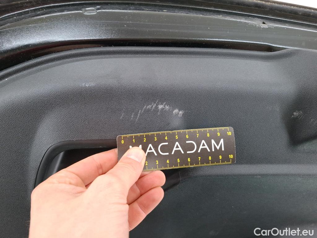  Peugeot  208  Affaire Premium Pack 1.2 80CV BVM5 E6dT #18