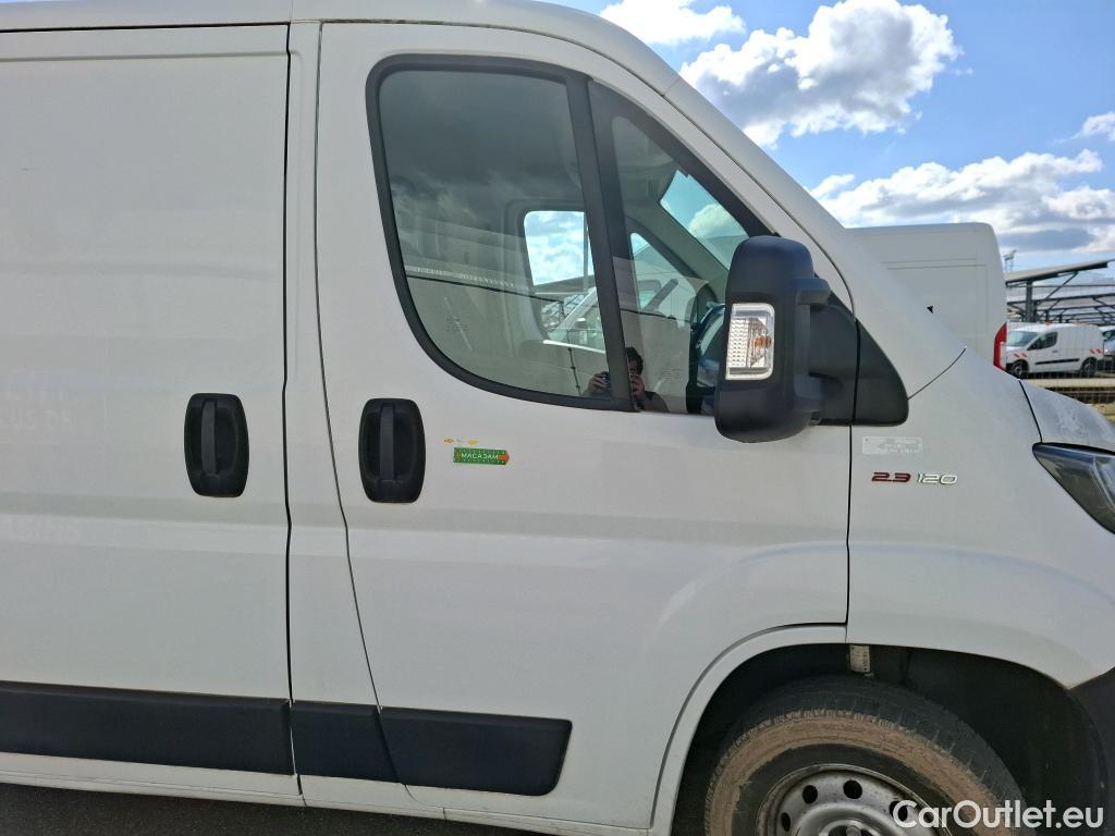  Fiat  Ducato FIAT  / 2014 / 4P / Fourgon tôlé 3.0 C H1 2.3 Multijet 120 Pack Pro Nav #63