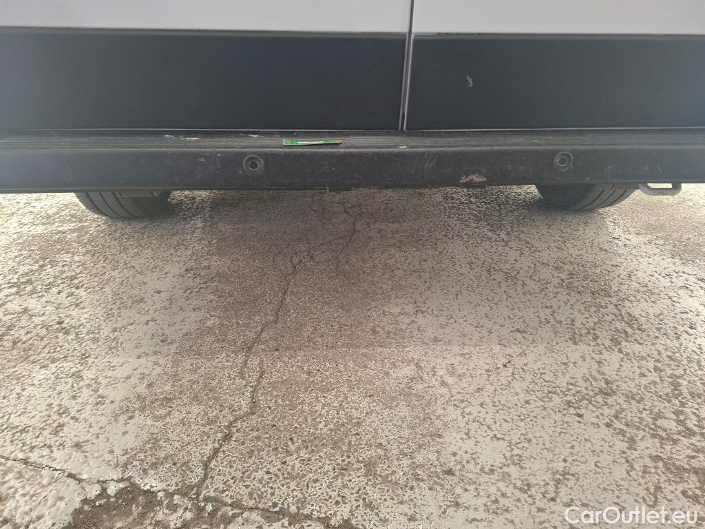  Fiat  Ducato FIAT  2014 4P Fourgon tôlé 3.0 M H2 2.3 Multijet 120 Pack Pro Nav #51