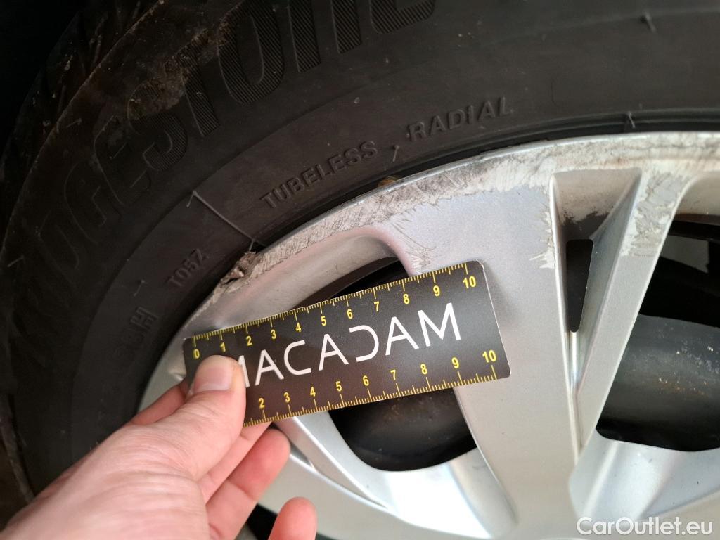  Peugeot  208  Affaire Premium Pack 1.5 HDi 100CV BVM5 E6dT #53