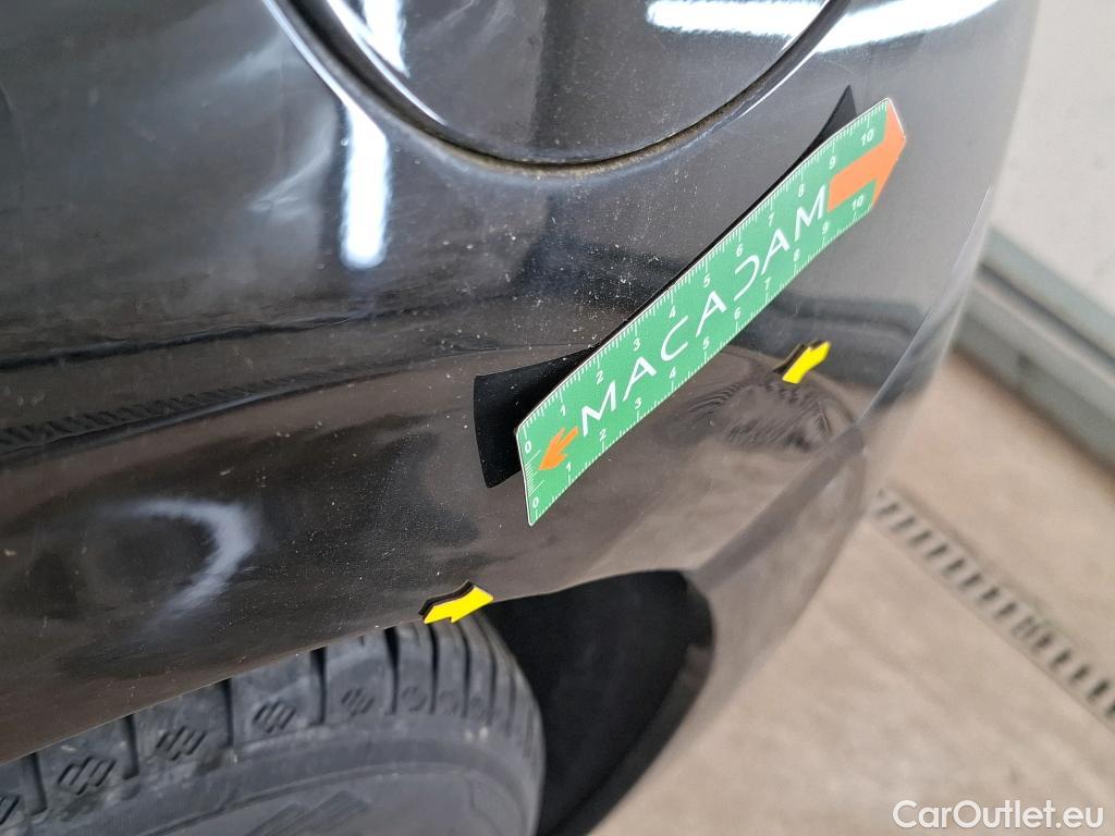  Peugeot  208  Affaire Premium Pack 1.2 80CV BVM5 E6dT #4