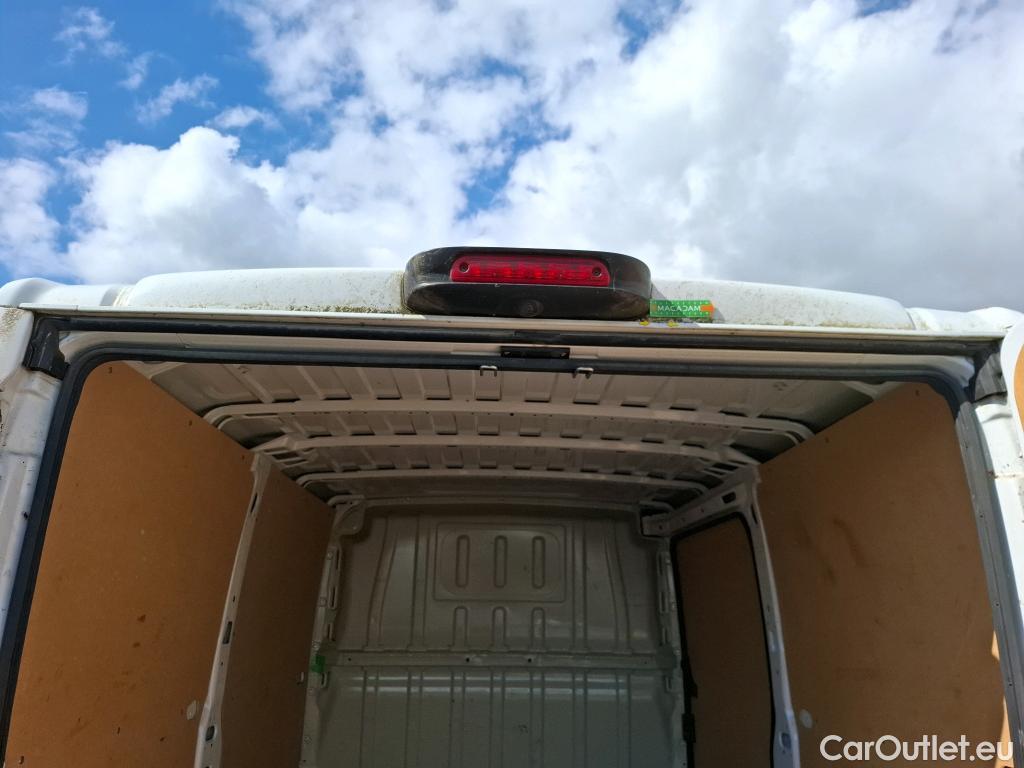  Fiat  Ducato FIAT  / 2014 / 4P / Fourgon tôlé 3.0 C H1 2.3 Multijet 120 Pack Pro Nav #69