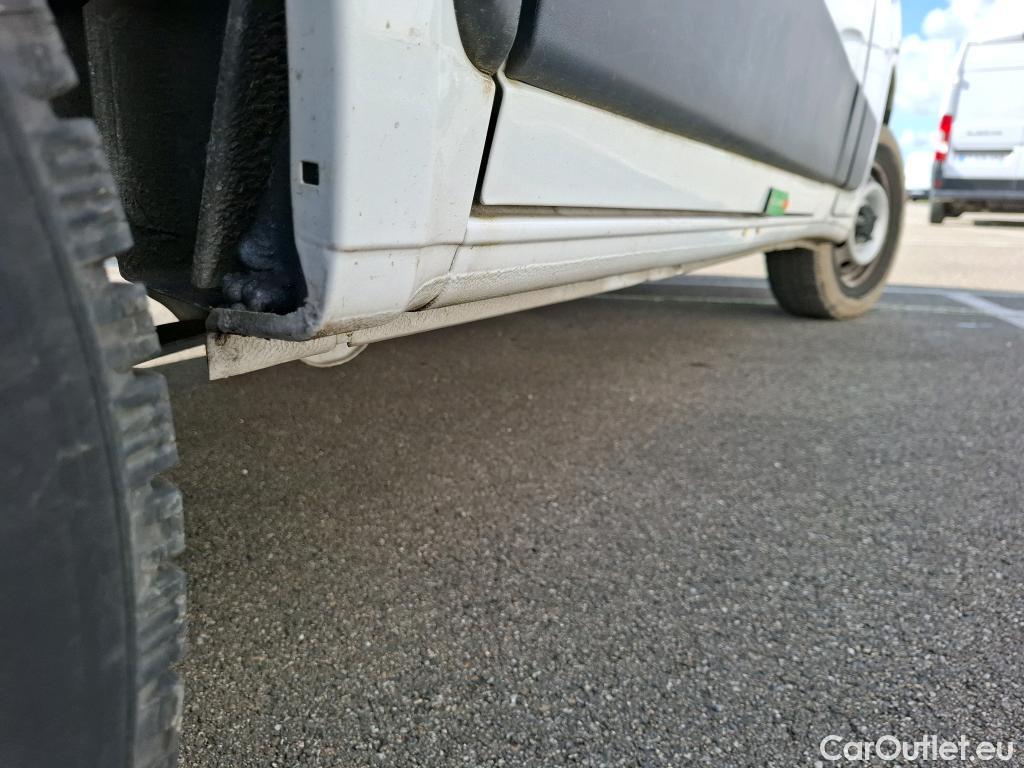  Fiat  Ducato FIAT  / 2014 / 4P / Fourgon tôlé 3.0 C H1 2.3 Multijet 120 Pack Pro Nav #11