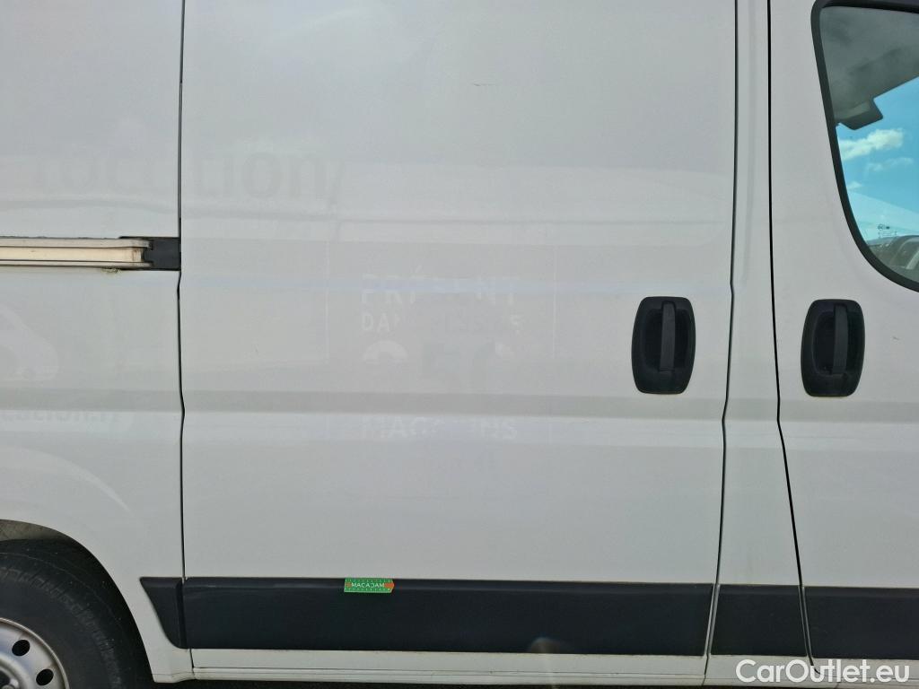  Fiat  Ducato FIAT  / 2014 / 4P / Fourgon tôlé 3.0 C H1 2.3 Multijet 120 Pack Pro Nav #23