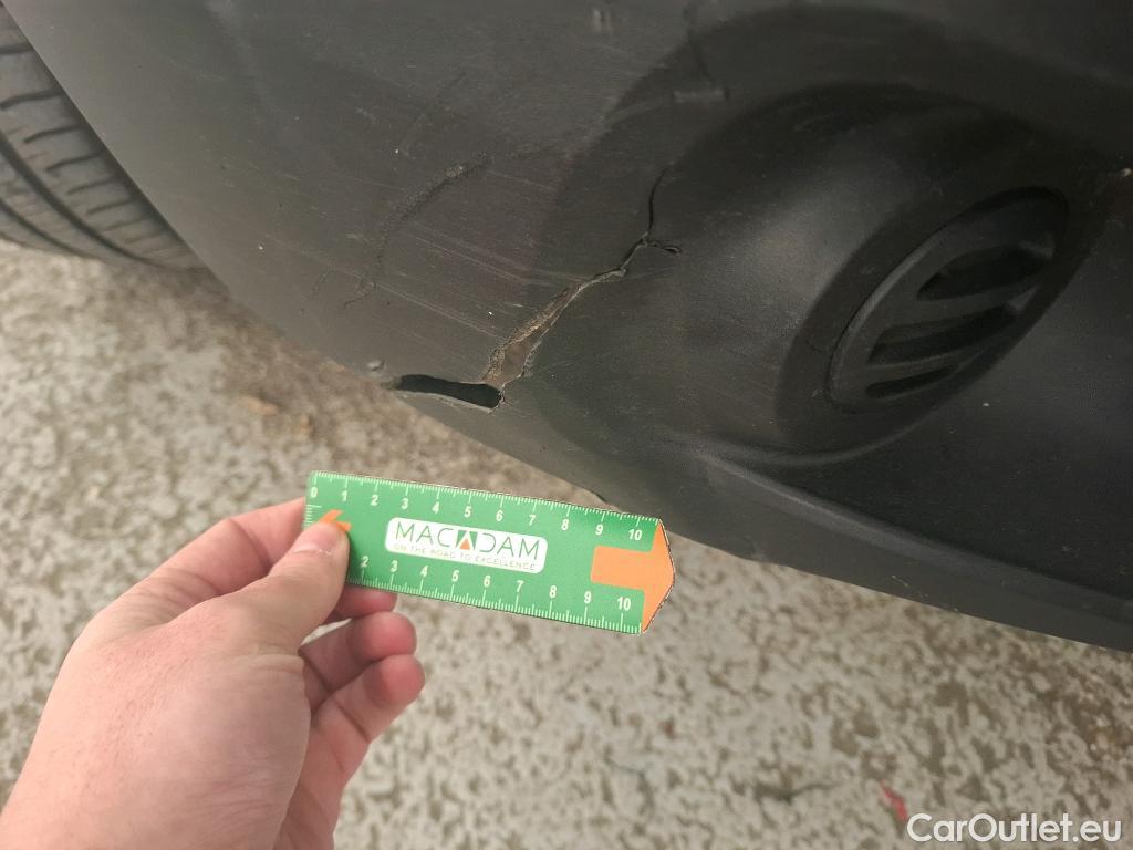  Fiat  Ducato FIAT  2014 4P Fourgon tôlé 3.0 M H2 2.3 Multijet 120 Pack Pro Nav #39