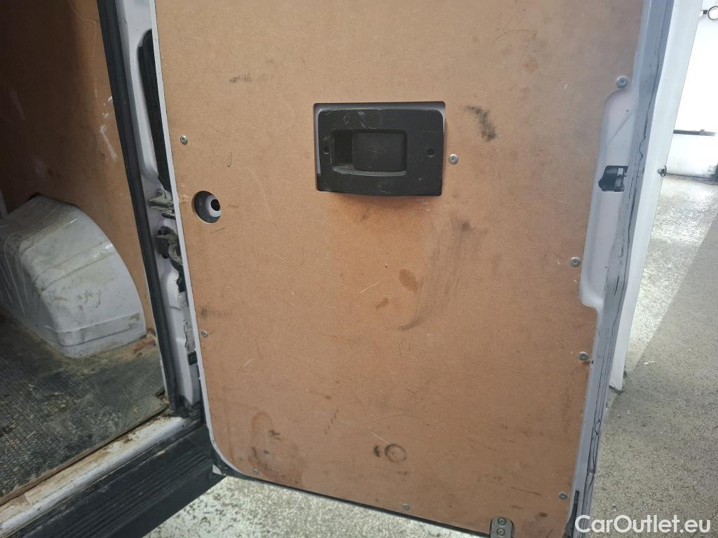  Fiat  Ducato FIAT  2014 4P Fourgon tôlé 3.0 M H2 2.3 Multijet 120 Pack Pro Nav #68