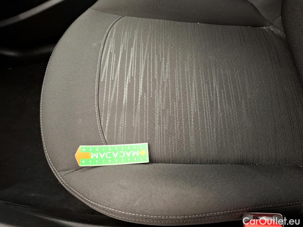  Peugeot  208  Affaire Premium Pack 1.2 80CV BVM5 E6dT #37