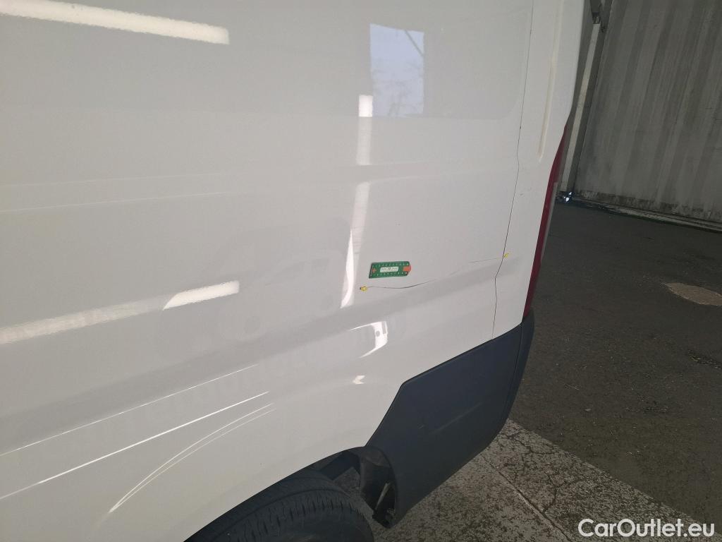  Fiat  Ducato FIAT  2014 4P Fourgon tôlé 3.0 M H2 2.3 Multijet 120 Pack Pro Nav #75