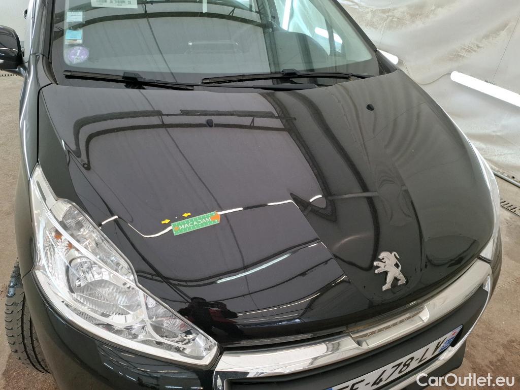  Peugeot  208  Affaire Premium Pack 1.2 80CV BVM5 E6dT #29