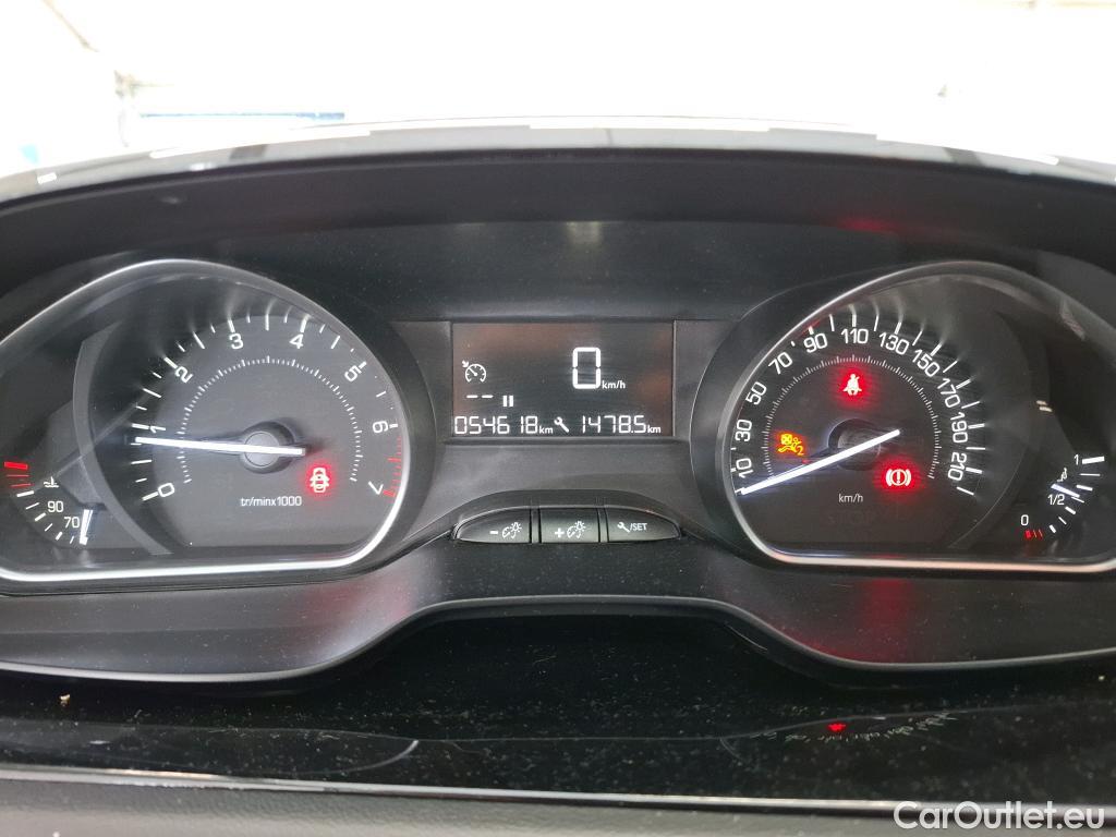  Peugeot  208  Affaire Premium Pack 1.2 80CV BVM5 E6dT #28