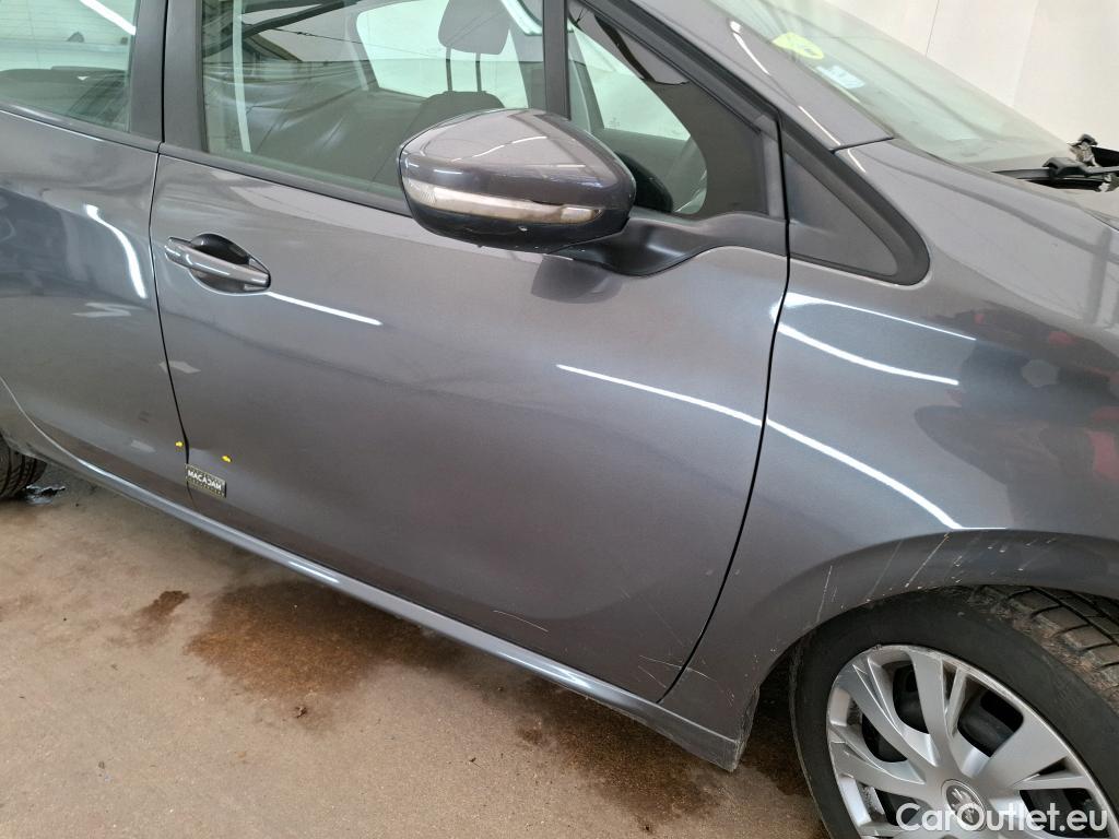  Peugeot  208  Affaire Premium Pack 1.5 HDi 100CV BVM5 E6dT #1