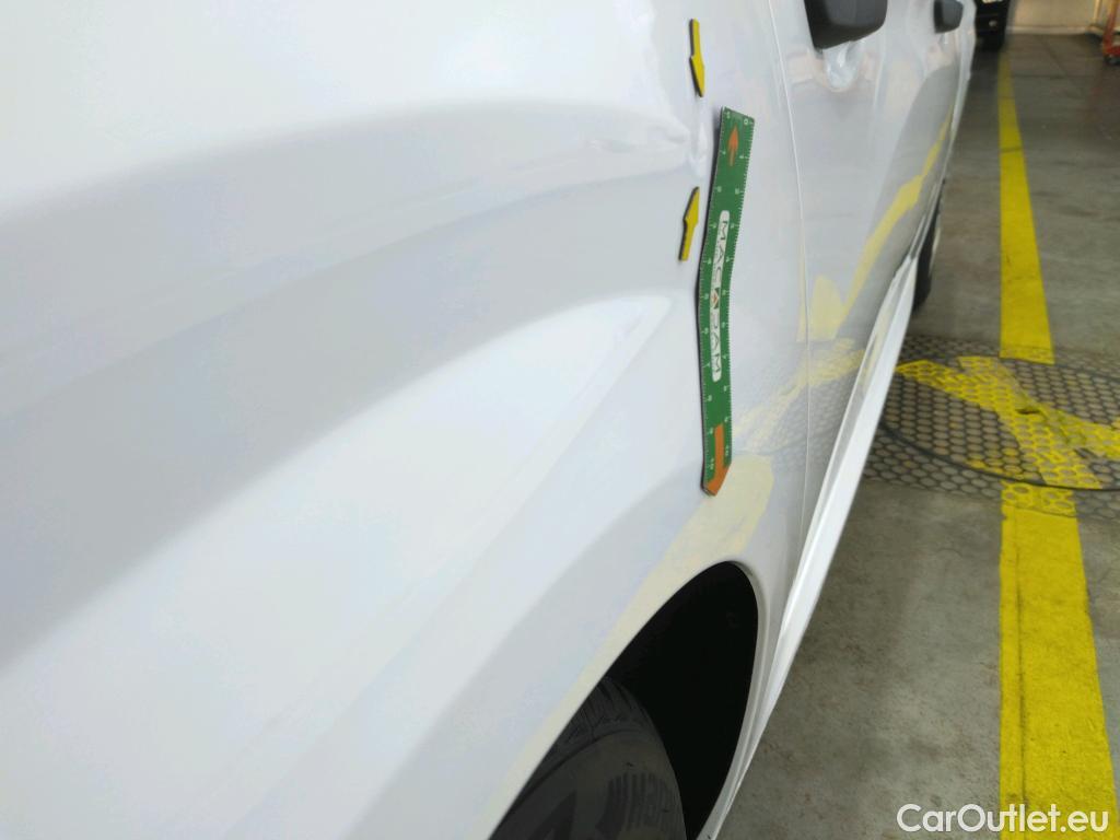  Peugeot  208  Premium 1.5 HDi 100CV BVM6 E6d #29