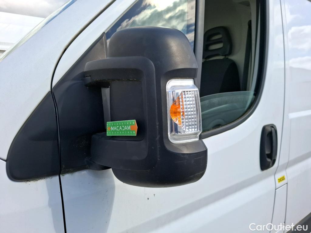  Fiat  Ducato FIAT  / 2014 / 4P / Fourgon tôlé 3.0 C H1 2.3 Multijet 120 Pack Pro Nav #56