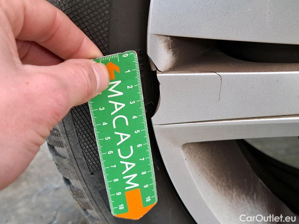  Peugeot  208  Allure Business 1.2 PureTech 110CV BVA6 E6dT / TRANSFO VP VF #26