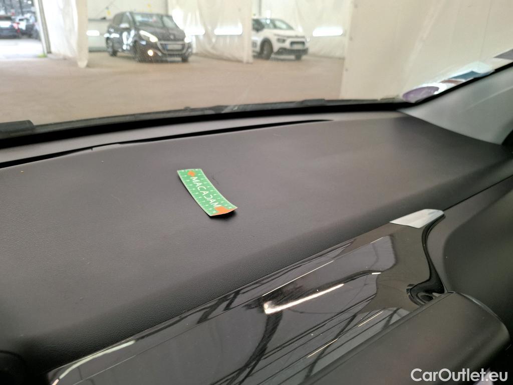  Peugeot  208  Affaire Premium Pack 1.2 80CV BVM5 E6dT #11