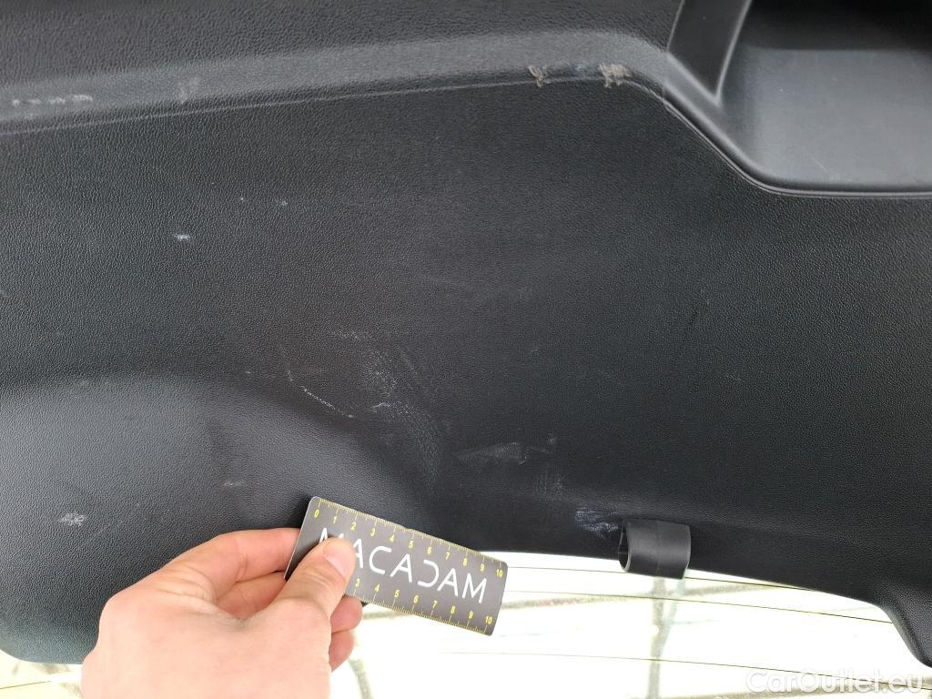  Peugeot  208  Affaire Premium Pack 1.2 80CV BVM5 E6dT #21