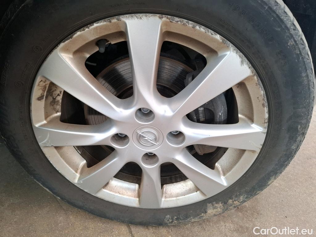  Opel  Corsa  F Edition Business 1.5 100CV BVM6 E6d / TRANSFO VP VF #4