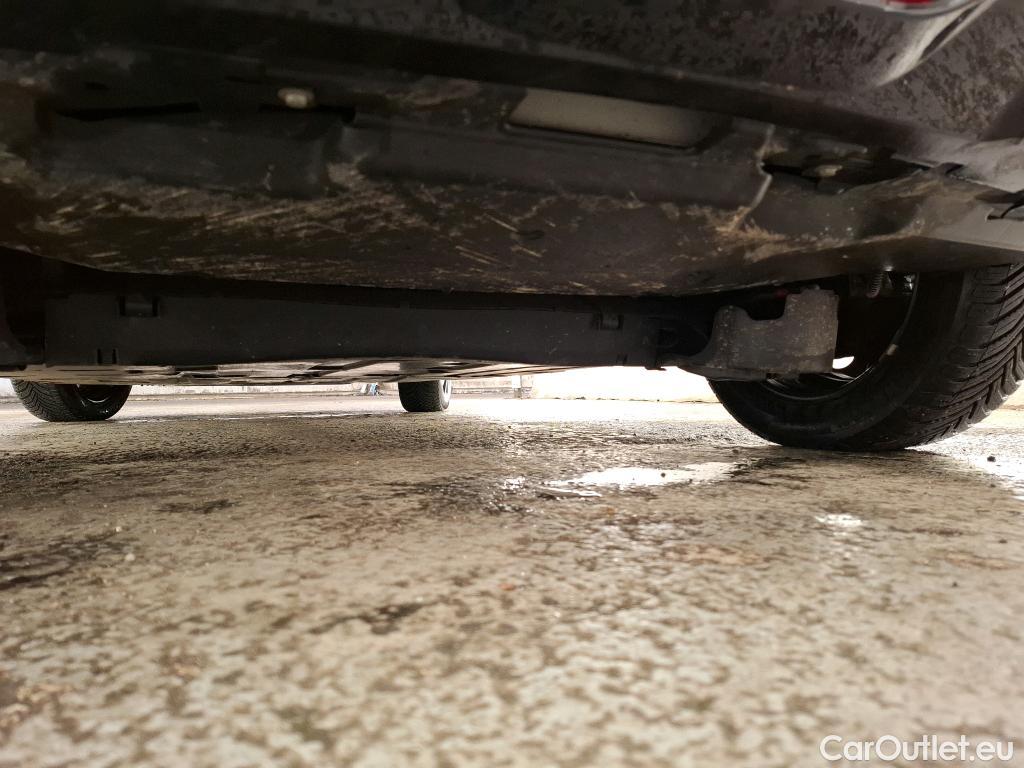  Peugeot  208  (e-) Active Business R 50kWh BVA / TRANSFO VP VF #41