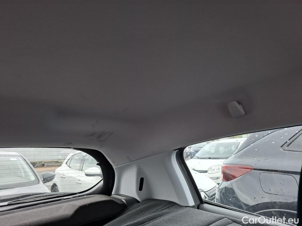  Peugeot  208  Affaire Premium Pack 1.5 HDi 100CV BVM5 E6dT #47