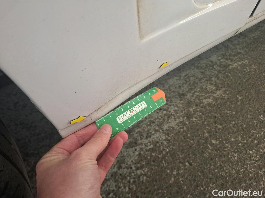  Fiat  Ducato FIAT  2014 4P Fourgon tôlé 3.0 M H2 2.3 Multijet 120 Pack Pro Nav #4