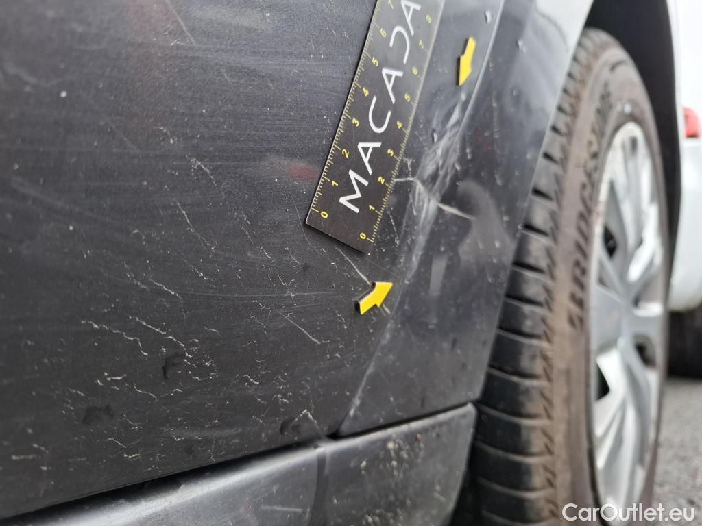  Peugeot  208  Affaire Premium Pack 1.5 HDi 100CV BVM5 E6dT #3