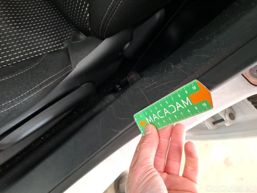  Peugeot  208  Allure Business 1.2 PureTech 110CV BVA6 E6dT / TRANSFO VP VF #21