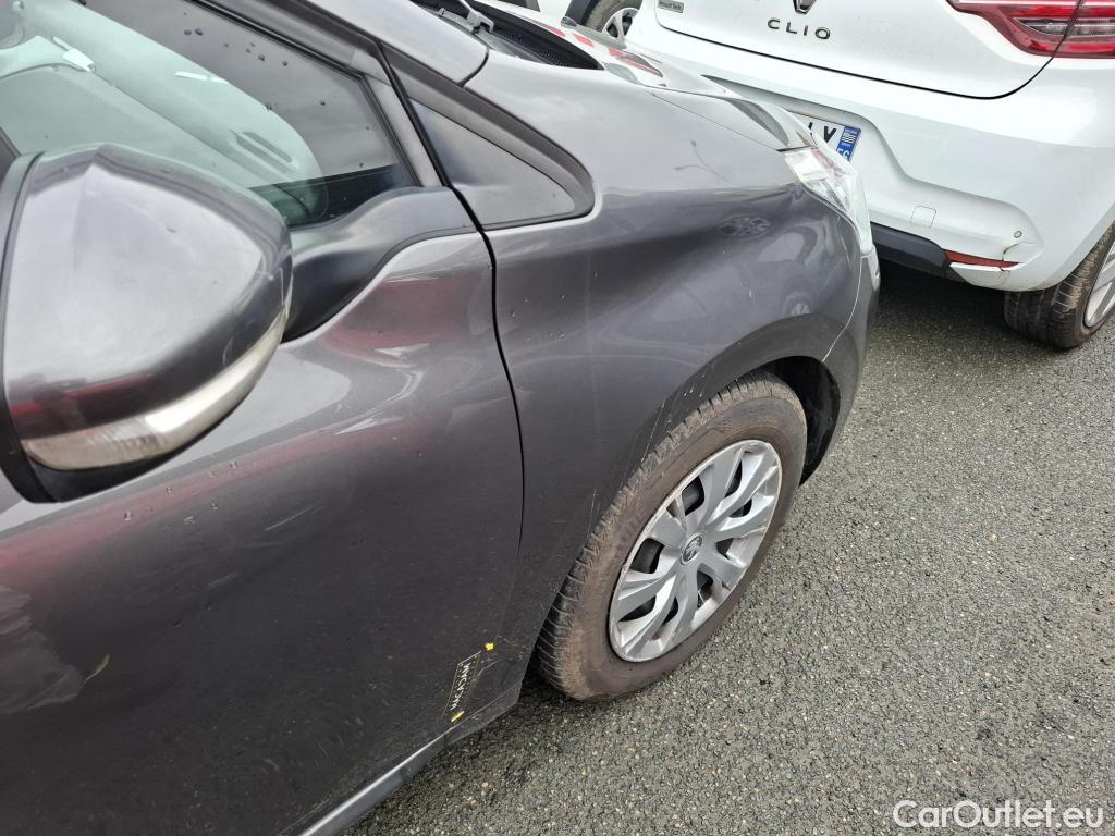  Peugeot  208  Affaire Premium Pack 1.5 HDi 100CV BVM5 E6dT #14