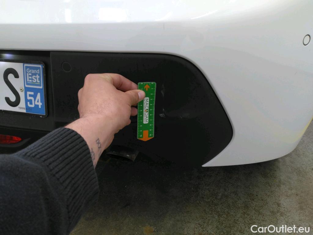  Peugeot  208  Premium 1.5 HDi 100CV BVM6 E6d #12