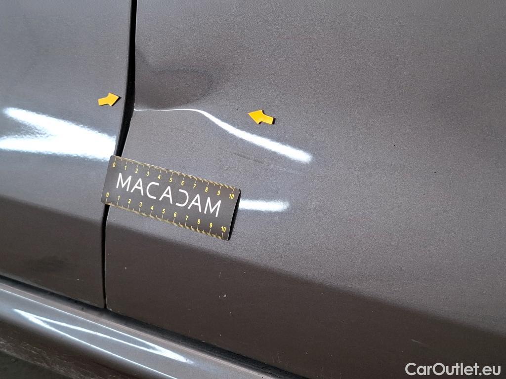  Peugeot  208  Affaire Premium Pack 1.5 HDi 100CV BVM5 E6dT #2