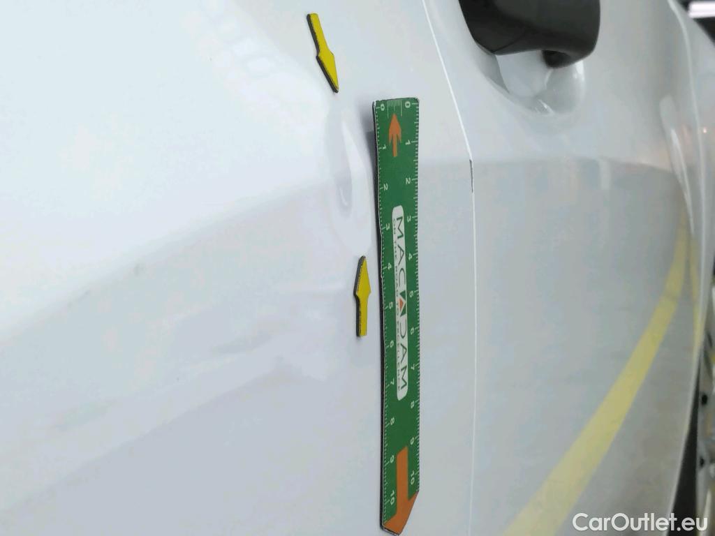  Peugeot  208  Premium 1.5 HDi 100CV BVM6 E6d #24