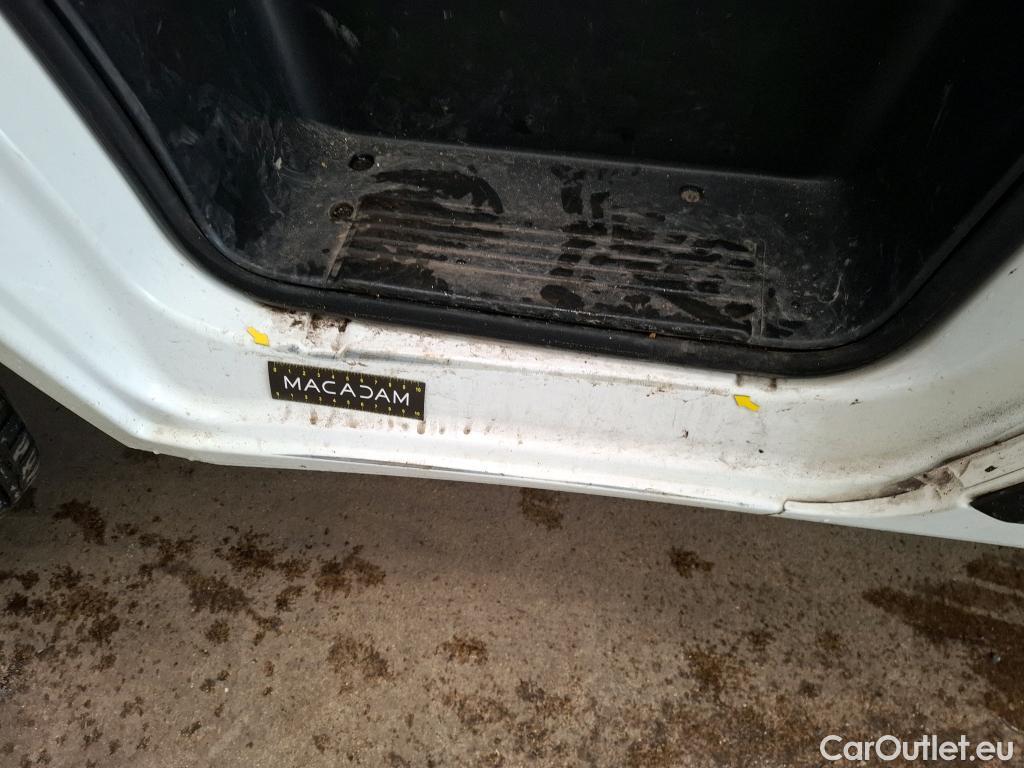  Peugeot  Boxer PEUGEOT  VU 4p Fourgon 2.0 BLUEHDI 110 PREMIUM PACK 335 L3H3 #21