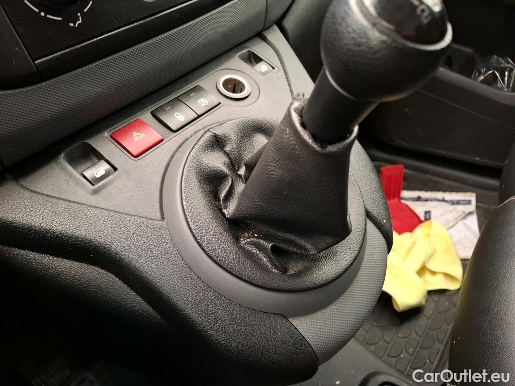  Peugeot  Partner  L1 Premium Pack 1.6 HDi 75CV BVM5 E6 #13