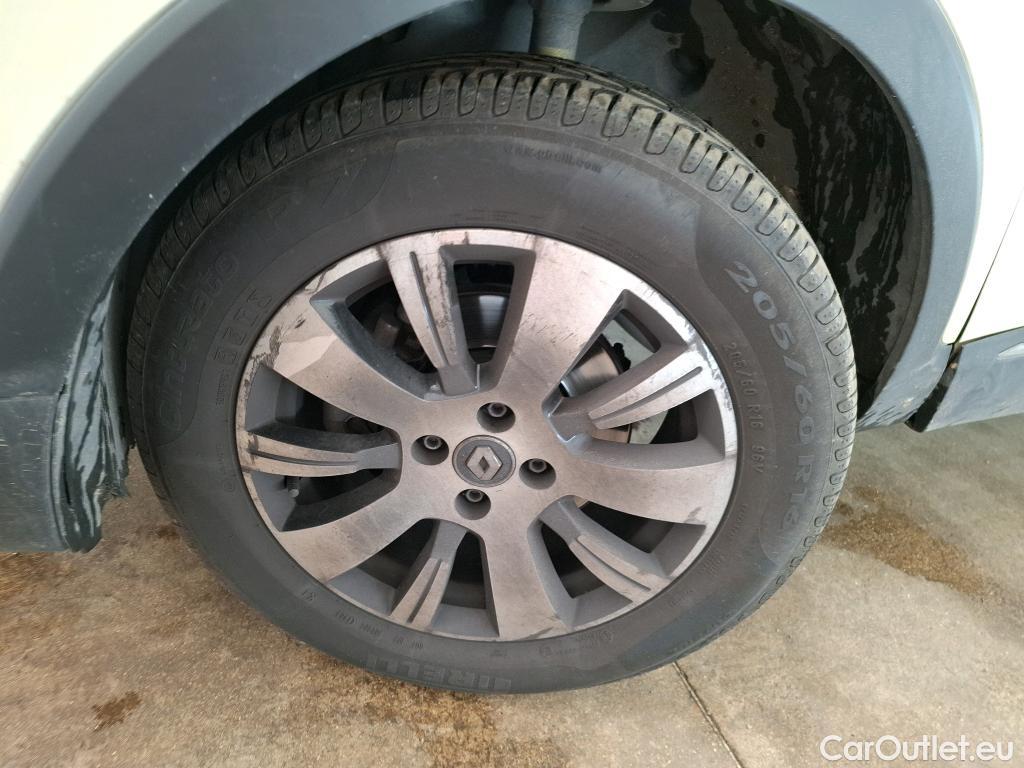  Renault  Captur RENAULT  5p Crossover Business dCi 90 / TRANSFO VP VF #3