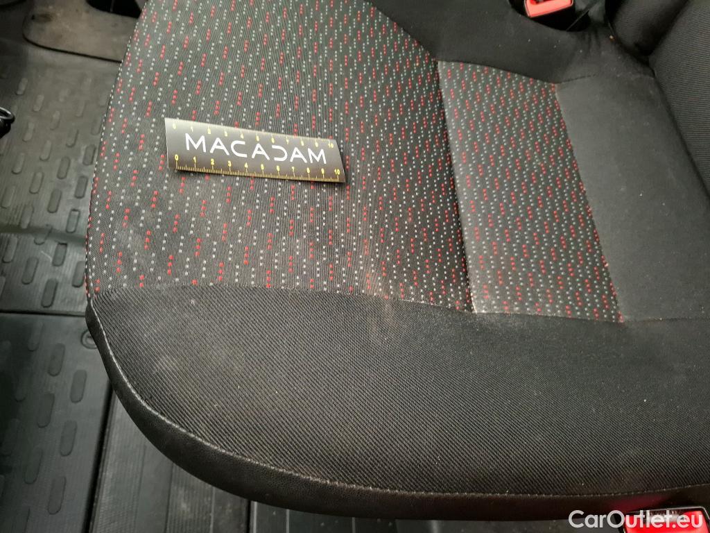  Peugeot  Boxer PEUGEOT  VU 4p Fourgon 2.0 BLUEHDI 110 PREMIUM PACK 335 L3H3 #34