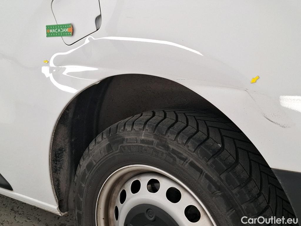  Peugeot  Expert PEUGEOT  / 2016 / 4P / Fourgon tôlé Taille XL 2.0 BHDI 145 PACK ASPH C #2