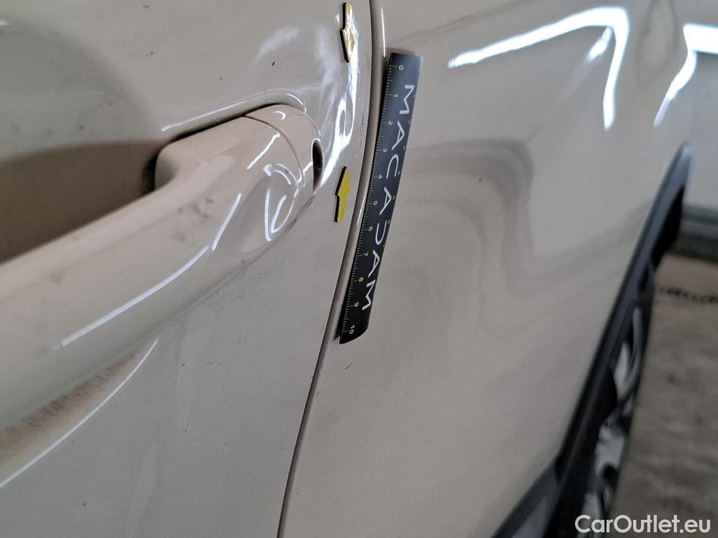  Renault  Captur RENAULT  5p Crossover Business dCi 90 / TRANSFO VP VF #26