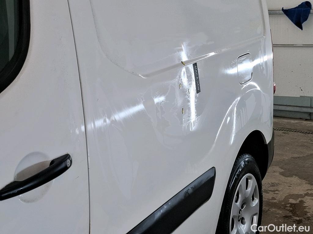  Peugeot  Partner  L1 Premium Pack 1.6 HDi 75CV BVM5 E6 #18