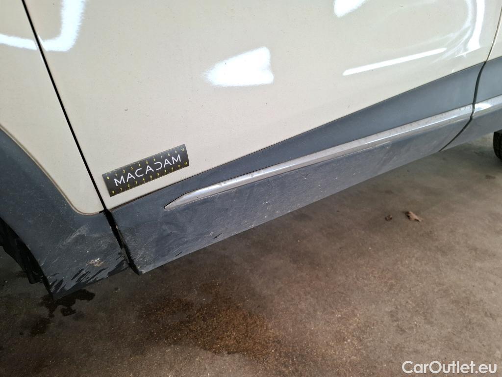  Renault  Captur RENAULT  5p Crossover Business dCi 90 / TRANSFO VP VF #36