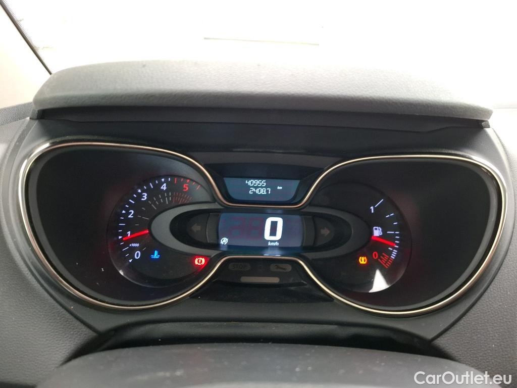  Renault  Captur RENAULT  5p Crossover Business dCi 90 / TRANSFO VP VF #31
