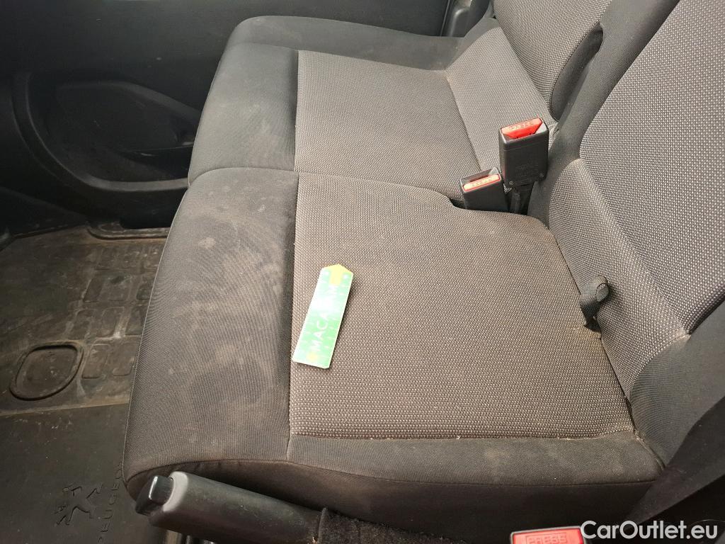  Peugeot  Expert PEUGEOT  / 2016 / 4P / Fourgon tôlé Taille XL 2.0 BHDI 145 PACK ASPH C #72