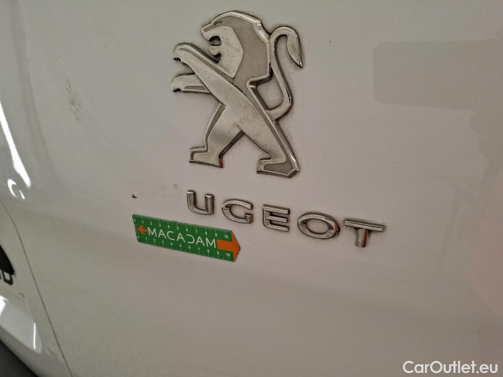  Peugeot  Expert PEUGEOT  / 2016 / 4P / Fourgon tôlé Taille XL 2.0 BHDI 145 PACK ASPH C #63