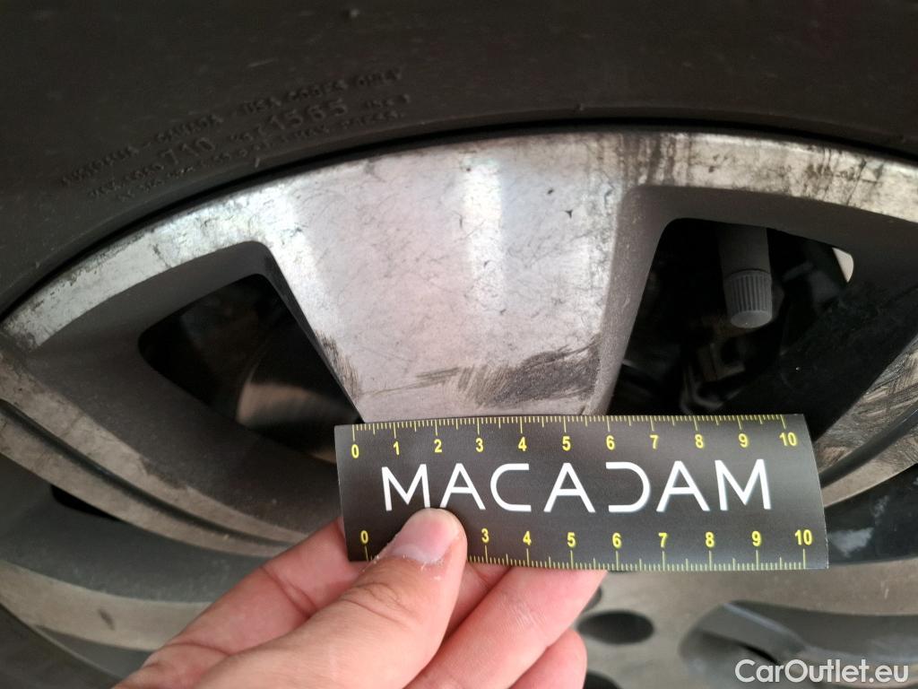  Renault  Captur RENAULT  5p Crossover Business dCi 90 / TRANSFO VP VF #15